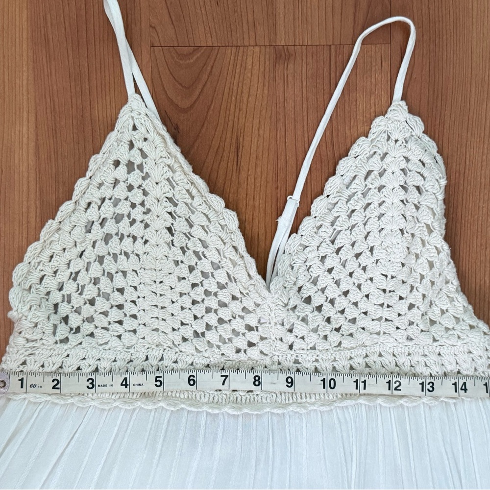 VGUC - AERIE Cream Halter Crochet Summer Dress Medium Beachy Hippie Boho Summer - Picture 6 of 7